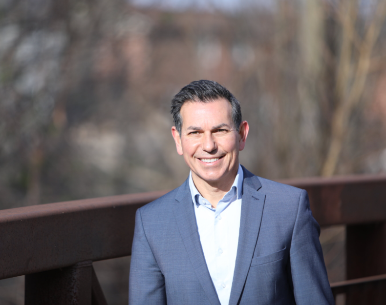 Peter Fonseca – Liberal Party of Canada (liberal.ca)