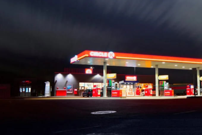 유류세 인하·개소세 감면 연장…정부, 석유화학 구조개편 본격화